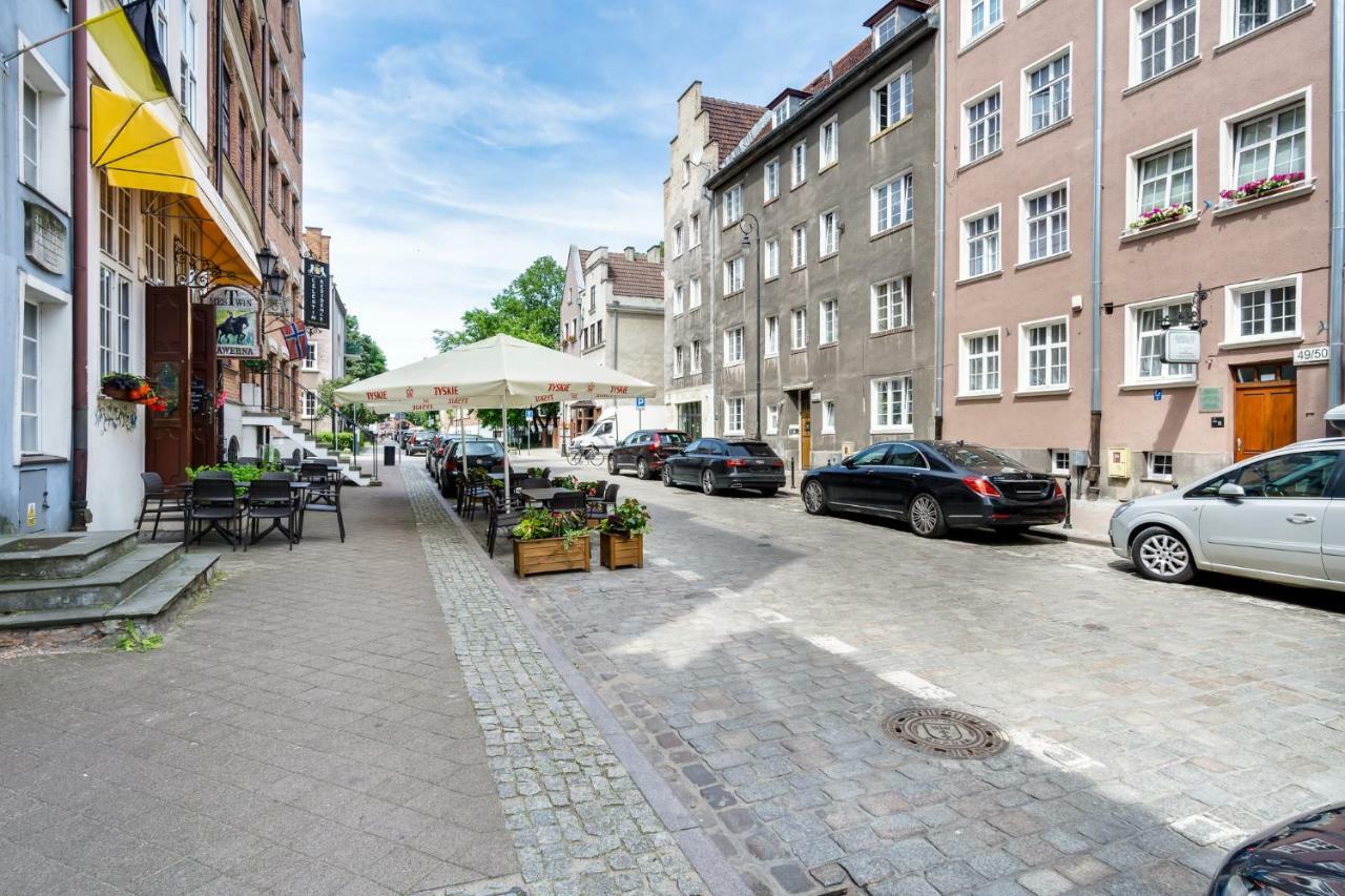 Elite Apartments Old Town Straganiarska กดัญสก์ ภายนอก รูปภาพ